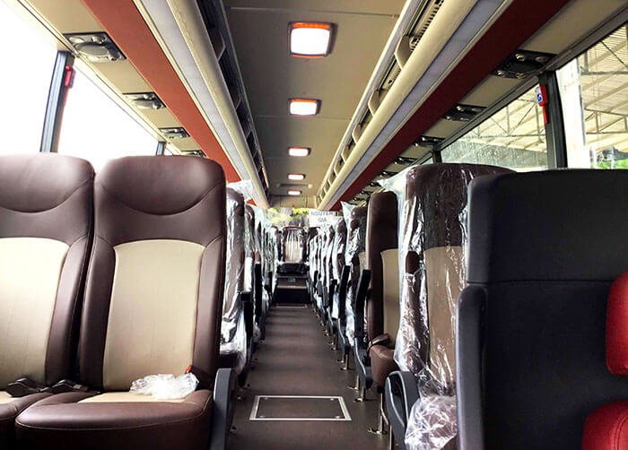 xe khách Hyundai Universe
