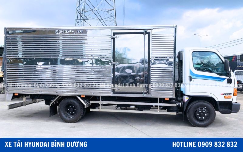 Xe tải 3 tấn rưỡi thùng kín