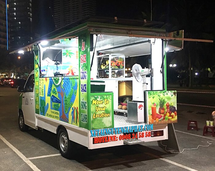Xe tải bán nước trái cây juice truck