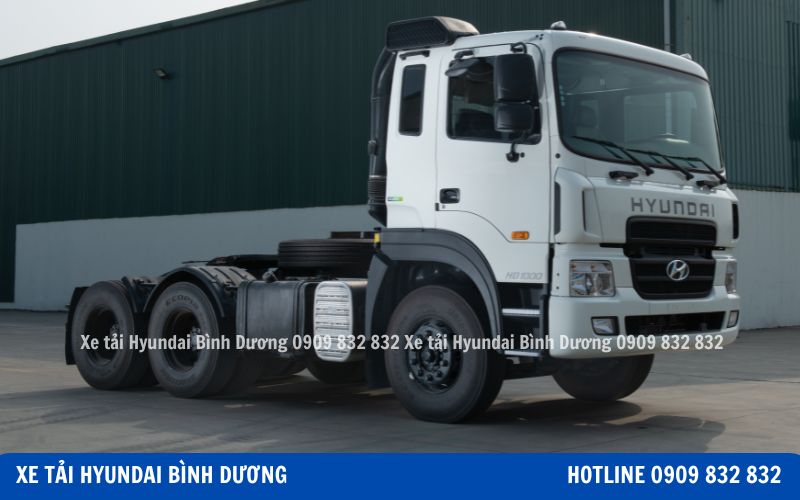 Ngoại thất đầu kéo hyundai HD1000