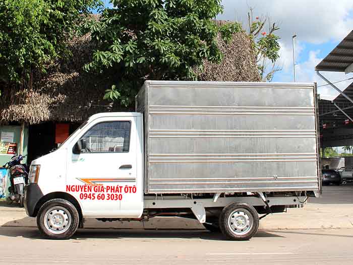 Xe tải dongben 870kg thùng kín