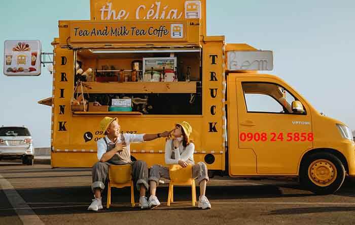 Xe bán trà sữa lưu động tại Vũng Tàu