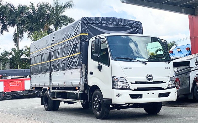 Hino seri 300 3.5 tấn XZU720 - Thương hiệu đến từ Nhật Bản