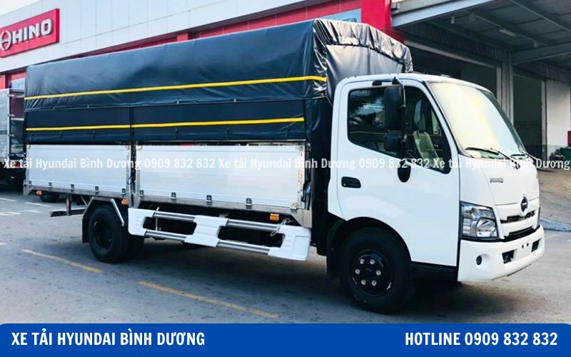 Hino XZU710 Euro 5 thùng mui bạt