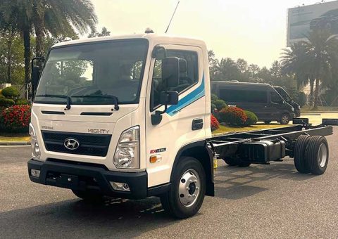 Ngoại thất xe tải Hyundai 7 tấn EX11