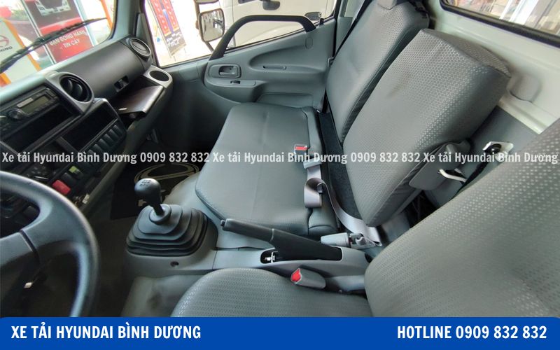 Nội thất xe Hino XZU710