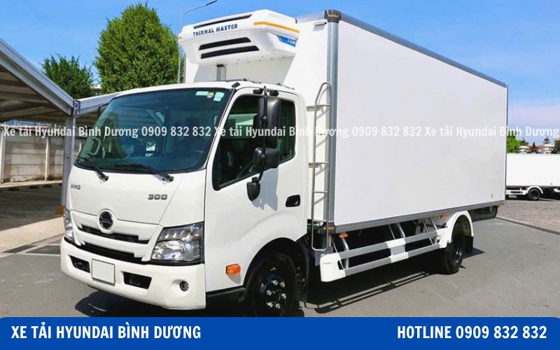 Xe tải nhẹ Hino thùng đông lạnh