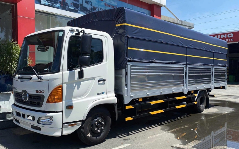 Hino 6T5 thùng mui bạt