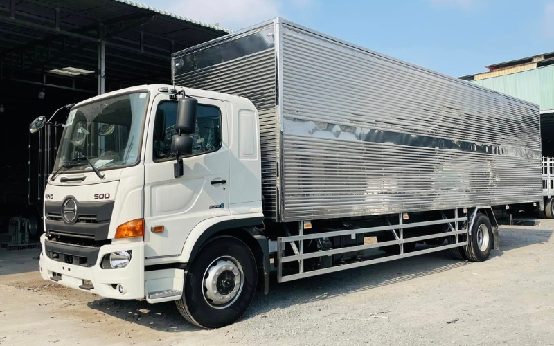 Hino 8 tấn FG - Tải nặng số 1 phân khúc